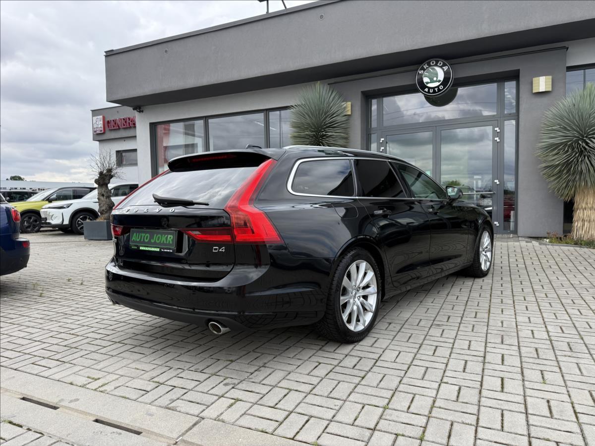 volvo-v90-2-0-d4-140kw-aut-momentum-led-navi-combi - 5