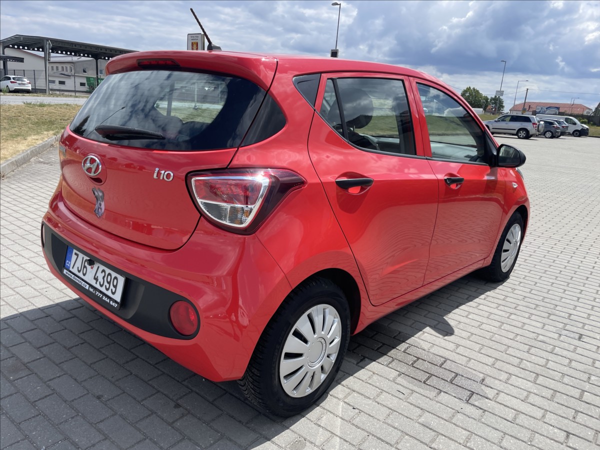 hyundai-i10-1-0-i-49kw-esp-czauto-1maj - 3