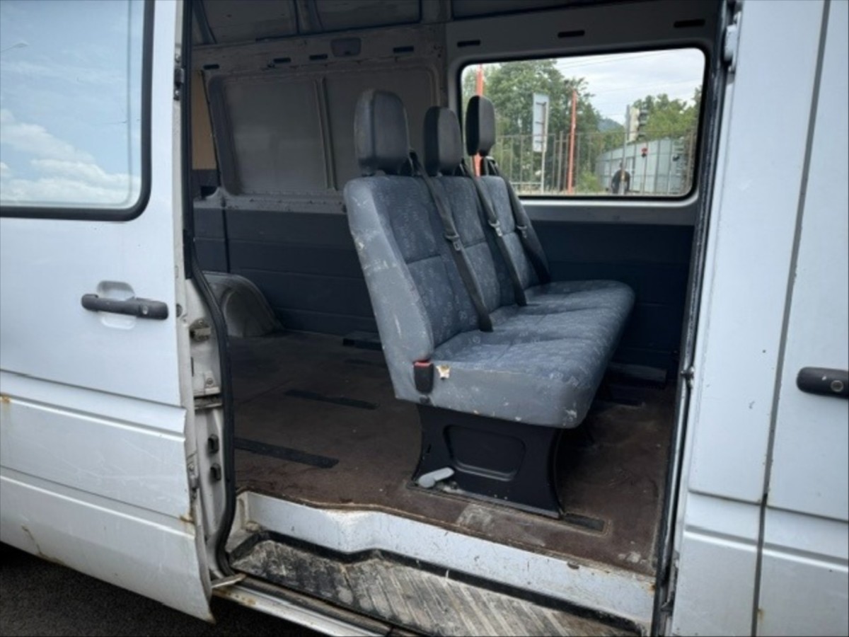 mercedes-benz-sprinter - 9