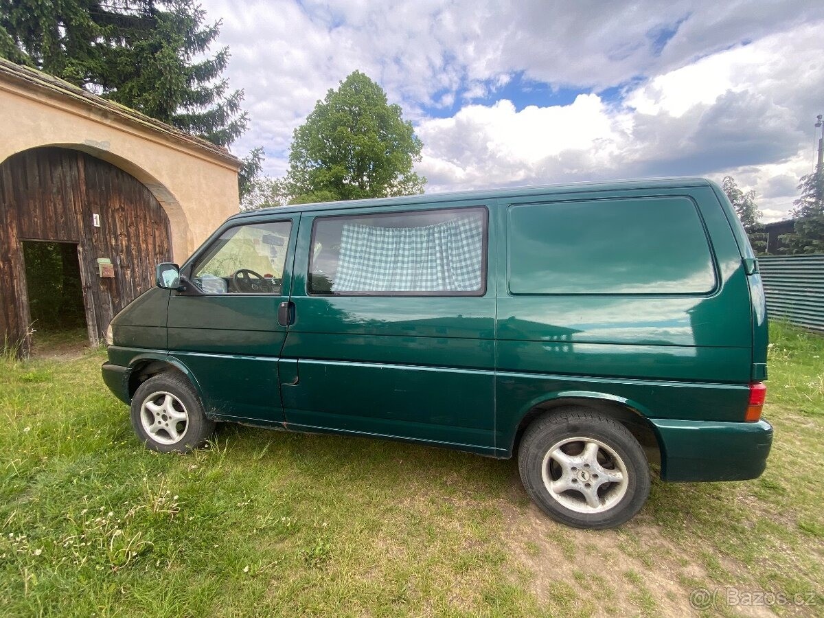 volkswagen-transporter-2-5-tdi-75kw - 3