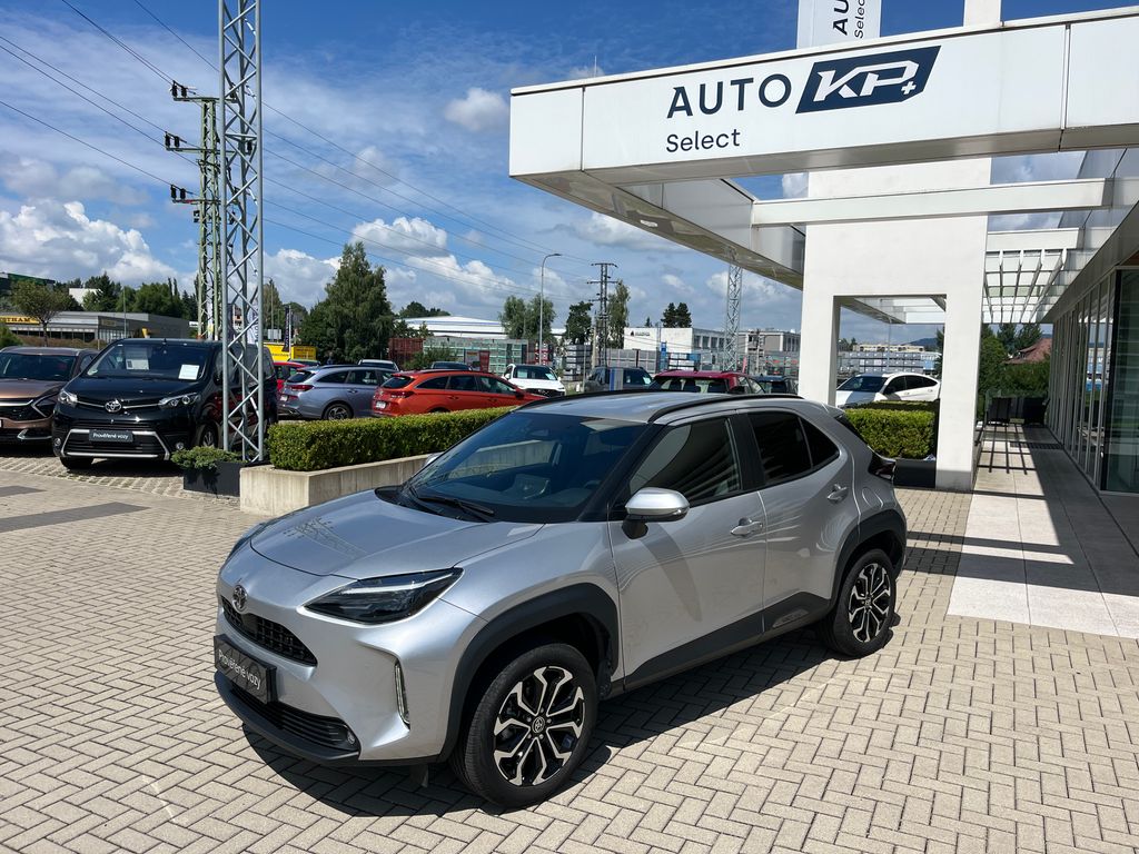 Toyota Yaris Cross 1.5 Hybrid e-CVT 4x4 Style