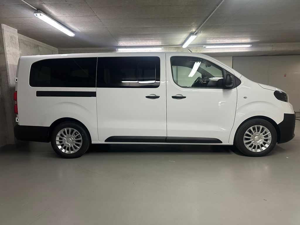 toyota-proace-verso-2-2-d-150-k-l2-combi - 3