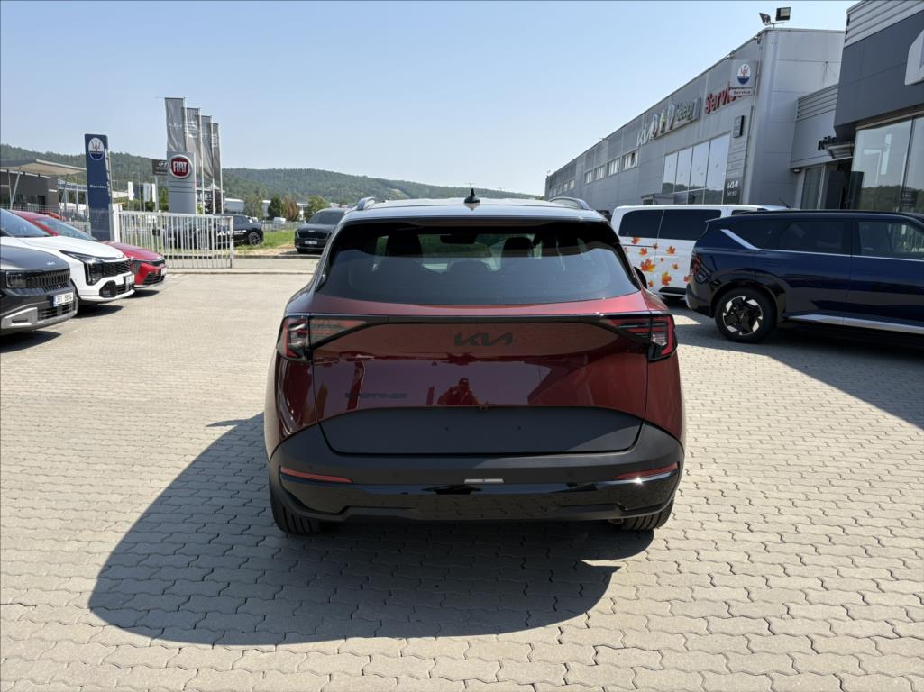 kia-1-6-t-gdi-gpf-4x2-7dct-black-edi - 5