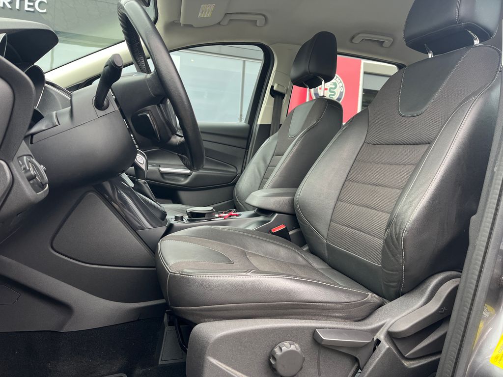 ford-kuga-2-0-tdci-120kw-titanium-at6-4x - 5
