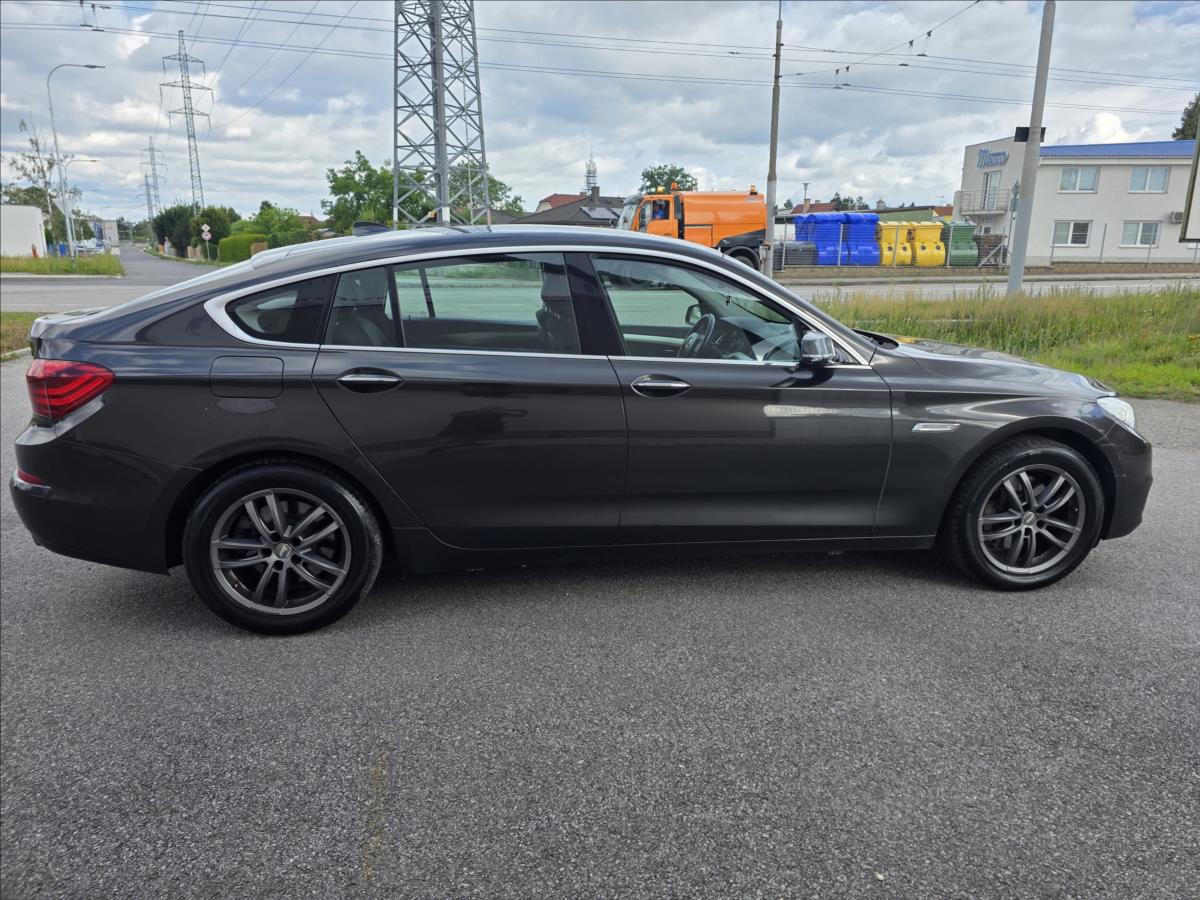 bmw-rada-5-3-0-535i-gt-225kw-x-drive-koupeno-v-cr-535i-gt-225kw-x-drive-koupeno - 6