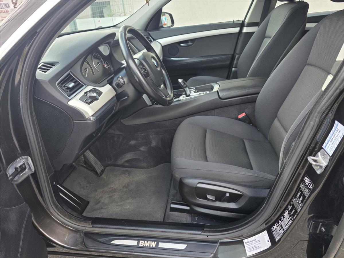 bmw-rada-5-3-0-535i-gt-225kw-x-drive-koupeno-v-cr-535i-gt-225kw-x-drive-koupeno - 8