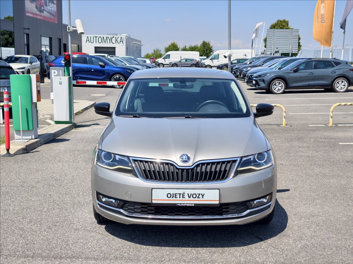 skoda-rapid-1-0-tsi-style-plus - 3