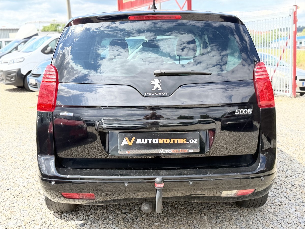 peugeot-5008-1-6-hdi-7mist-navi-tazne - 5
