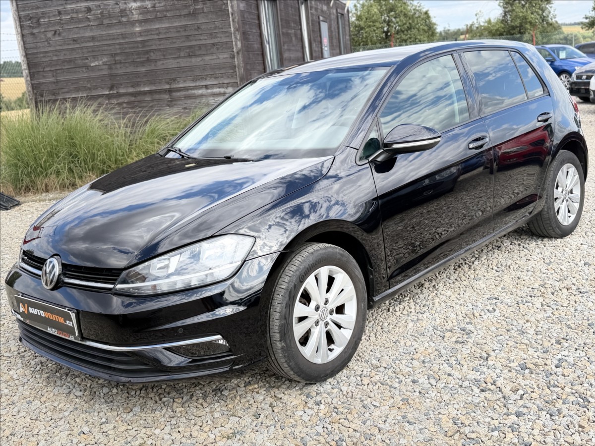 Volkswagen Golf 1,6 TDI 81kW DSG NAVI