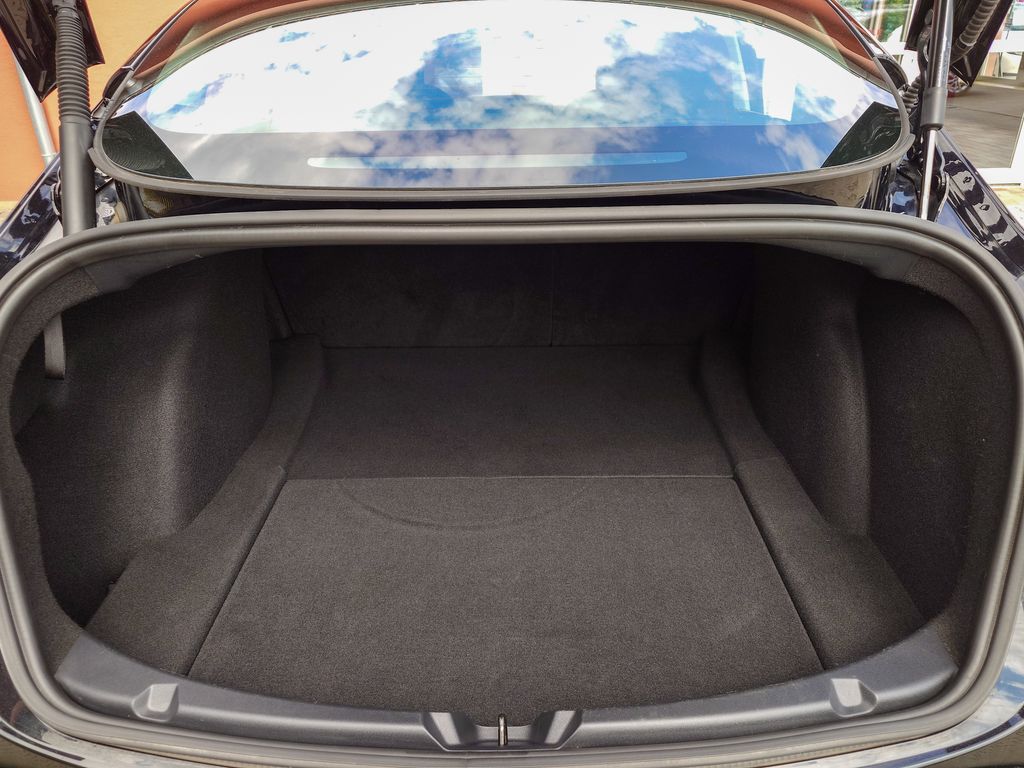 tesla-model-3-long-range-dual-motor-366-kw-s - 9
