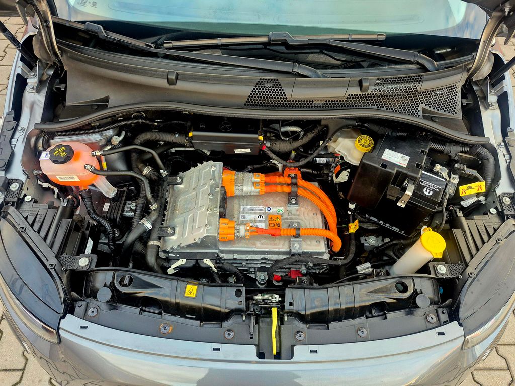 fiat-500e-42-kwh-87-kw-odpocet-dph-drive - 9