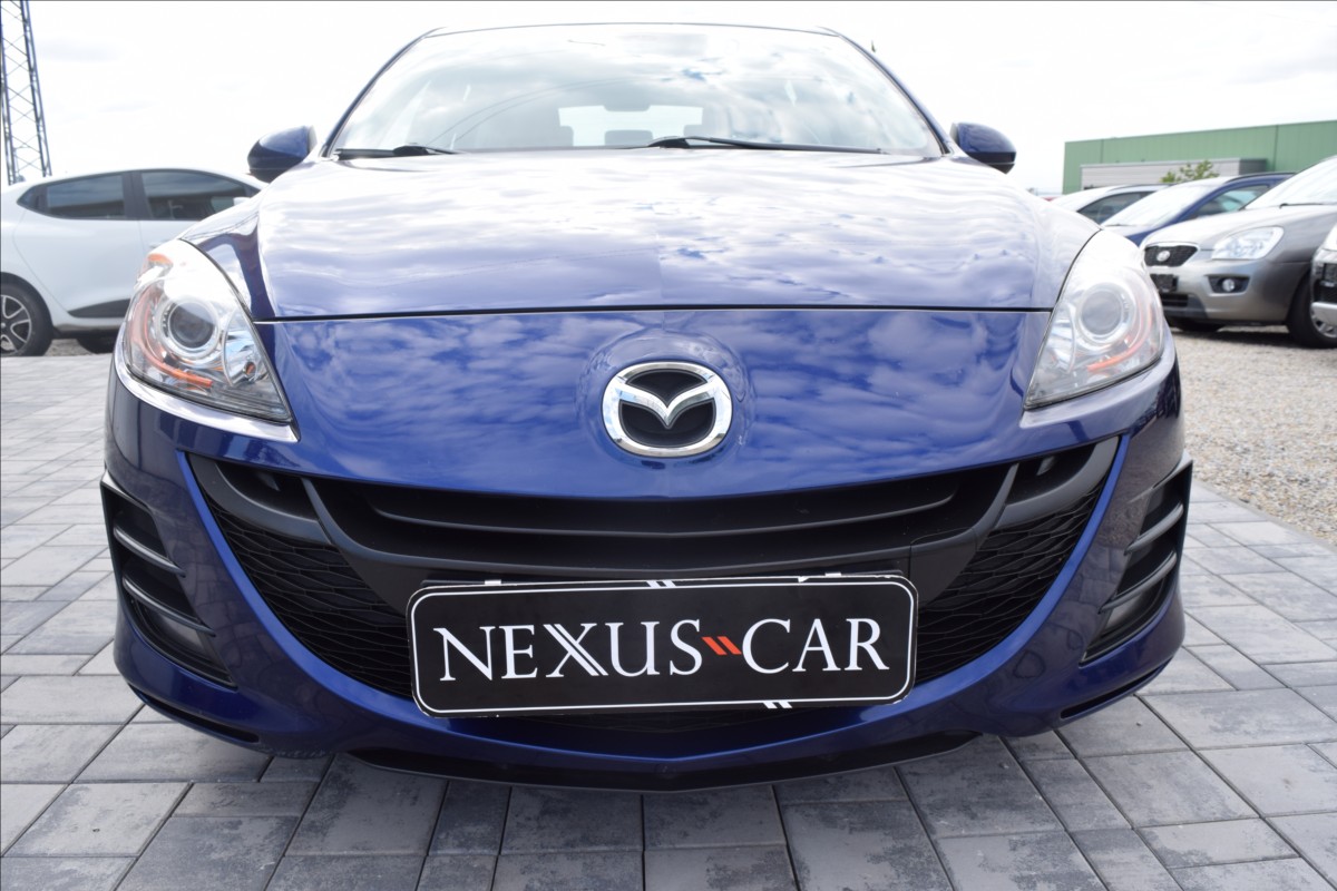 mazda-3-1-6-i-77kw-vyhrev-nova-stk - 1