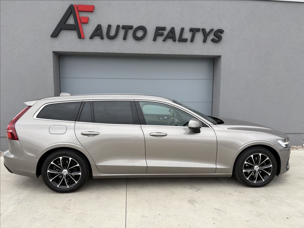 volvo-v60-2-0-d3-110-kw-momentum-manual - 1