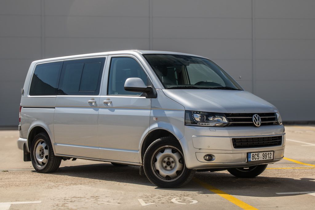 volkswagen-caravelle-4motion-2-0-bitdi - 2