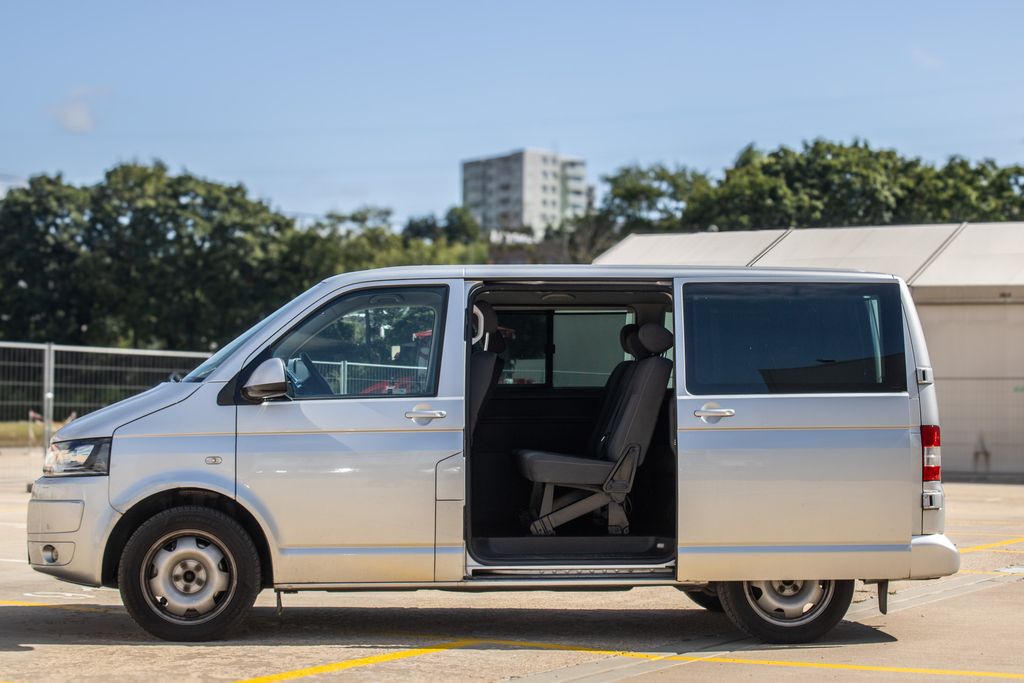 volkswagen-caravelle-4motion-2-0-bitdi - 9