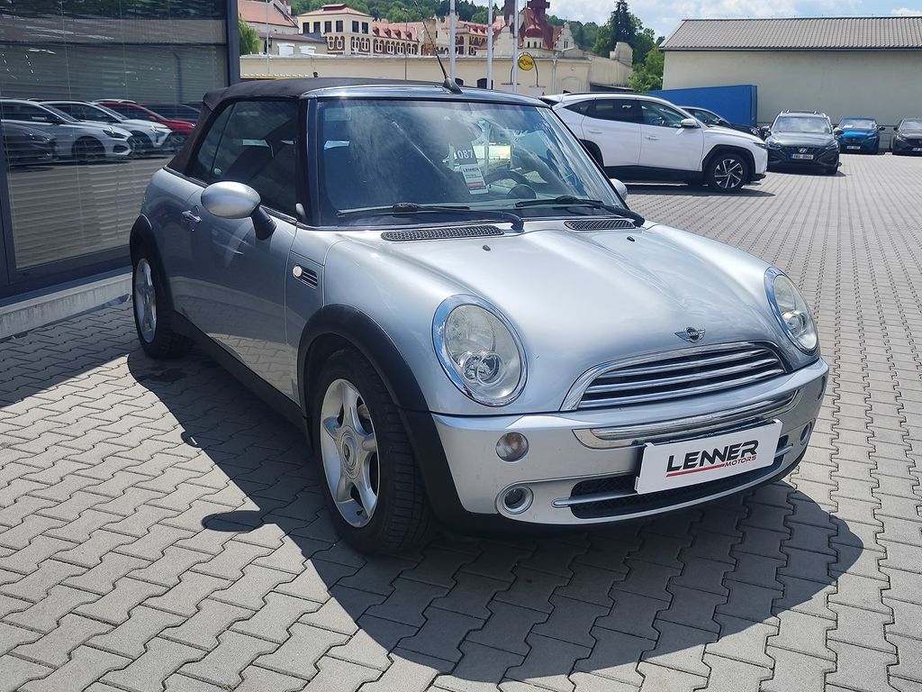mini-cooper-1-6-66kw-one-cabrio - 3
