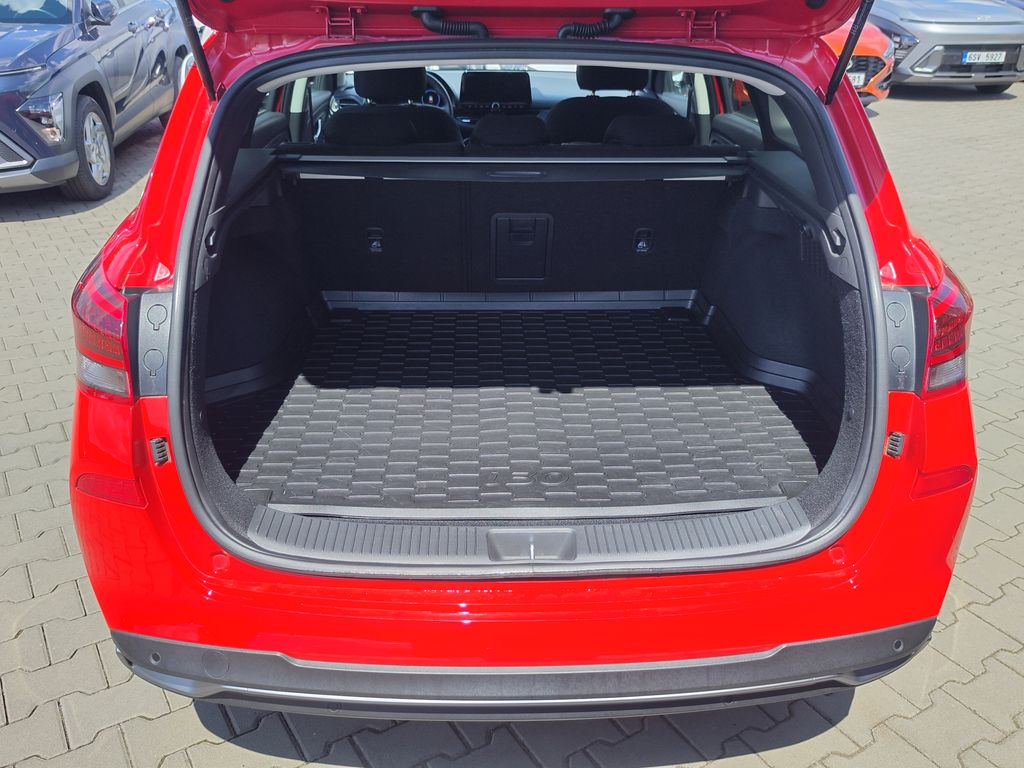 hyundai-i30-1-5-t-gdi-103kw-style-safety - 8