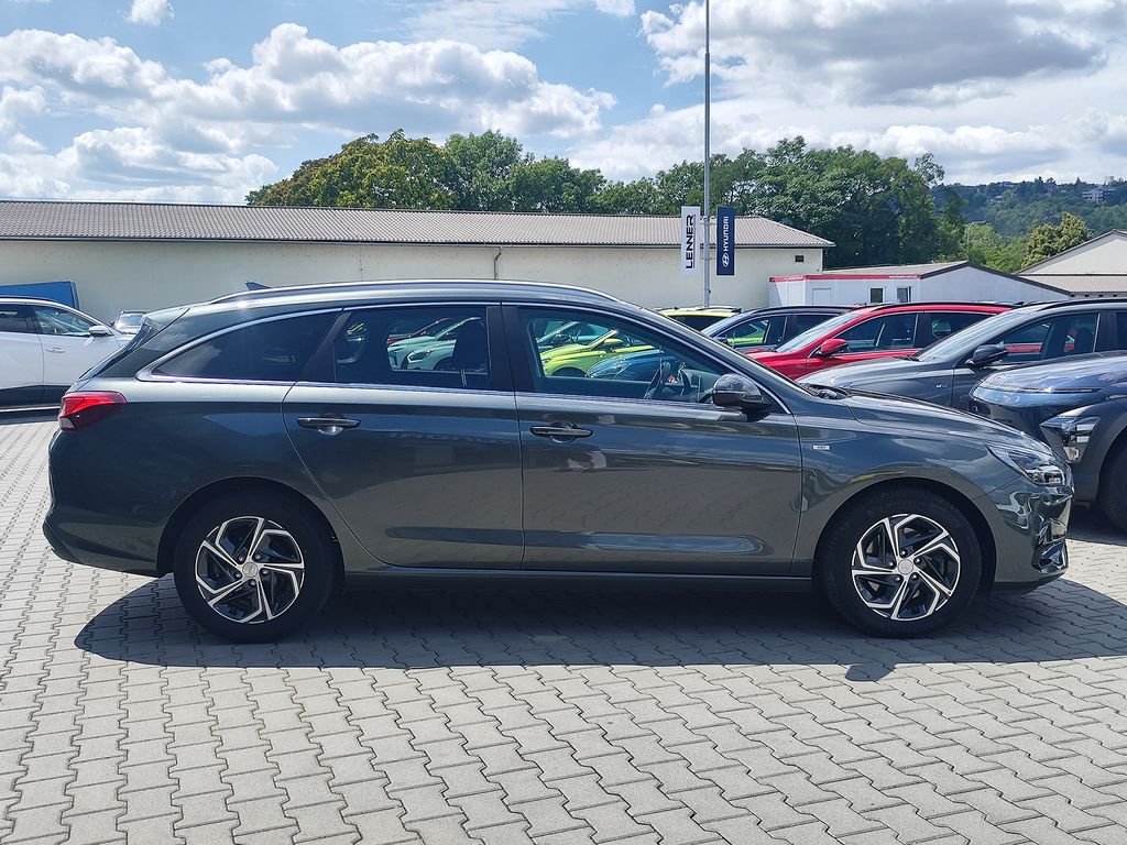 hyundai-i30-1-5-t-gdi-117kw-smart-navi - 3