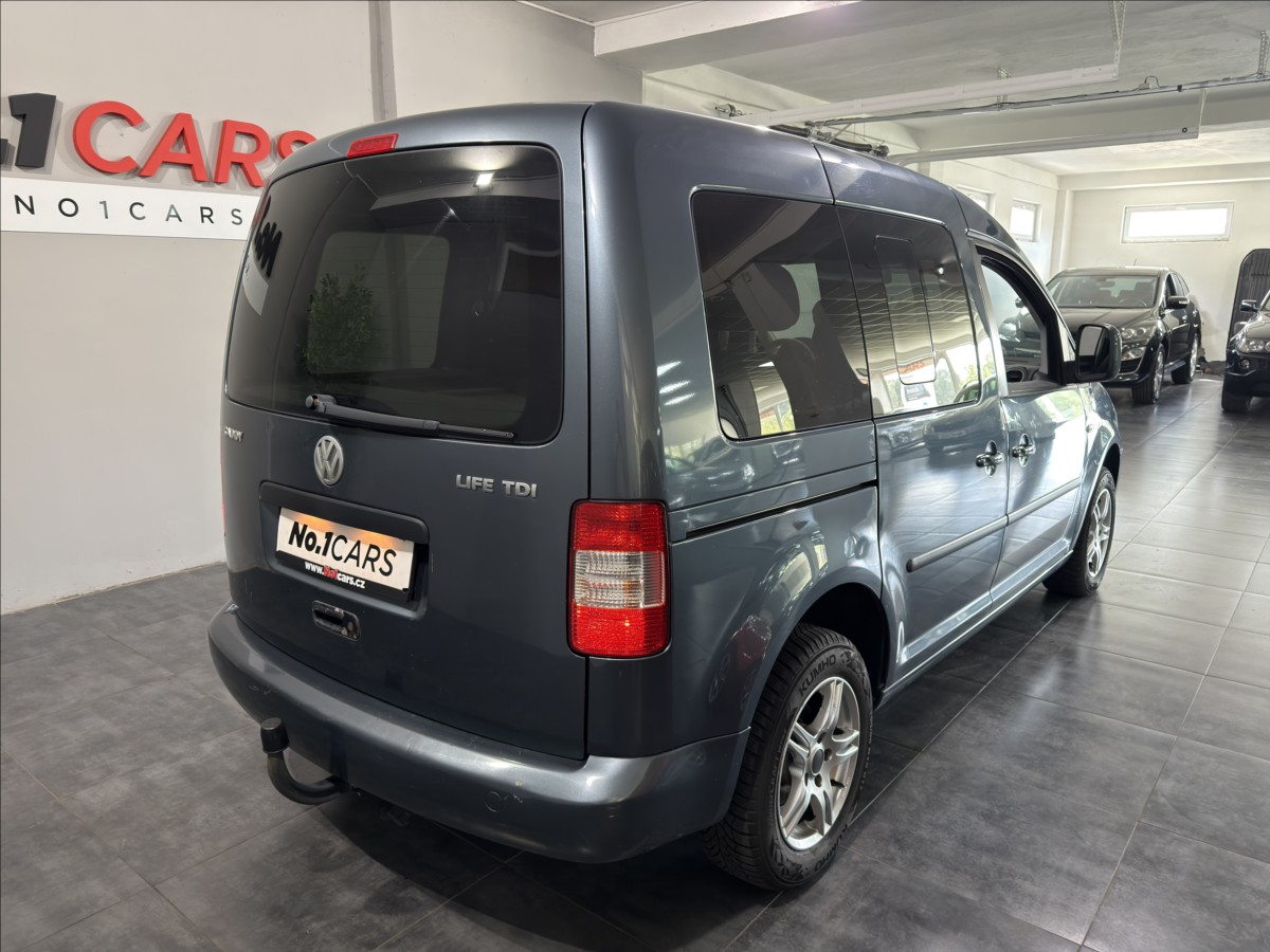 volkswagen-caddy-1-9-tdi-77kw-family-edition - 4