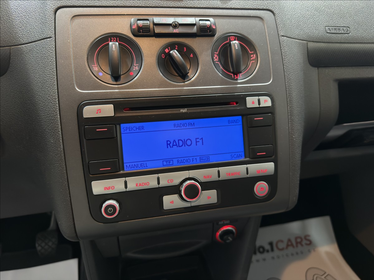 volkswagen-caddy-1-9-tdi-77kw-family-edition - 9