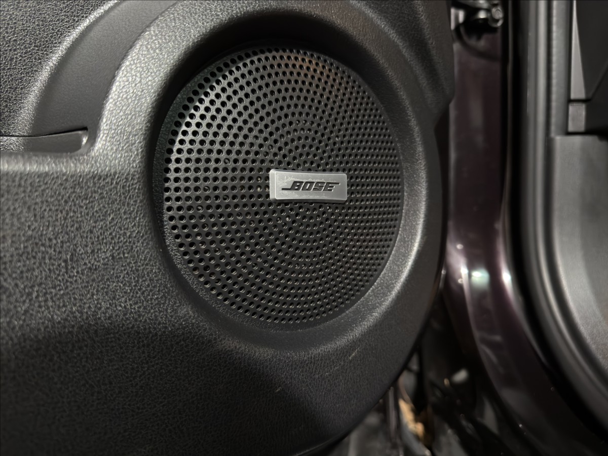 nissan-qashqai-2-0-dci-pano-xenon-kuze-navi - 6