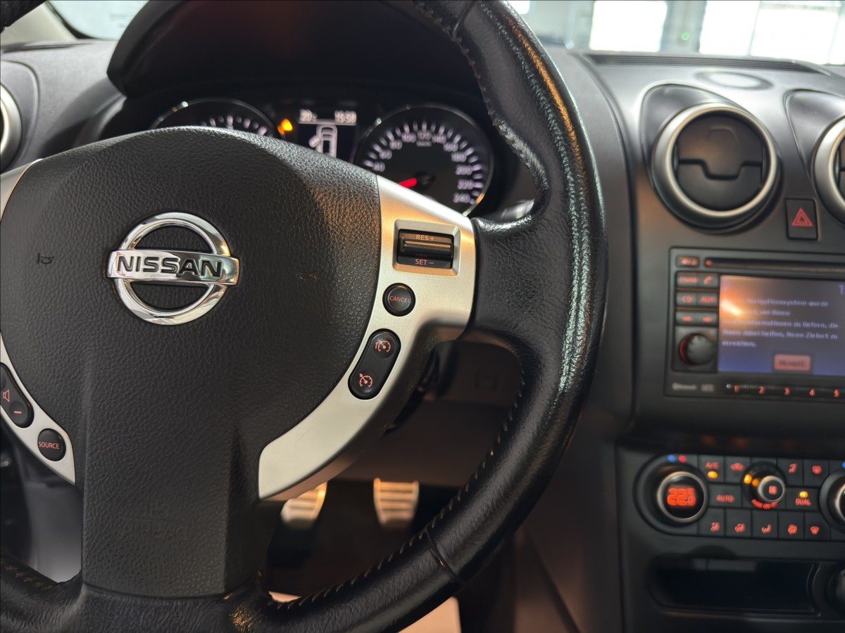 nissan-qashqai-2-0-dci-pano-xenon-kuze-navi - 9