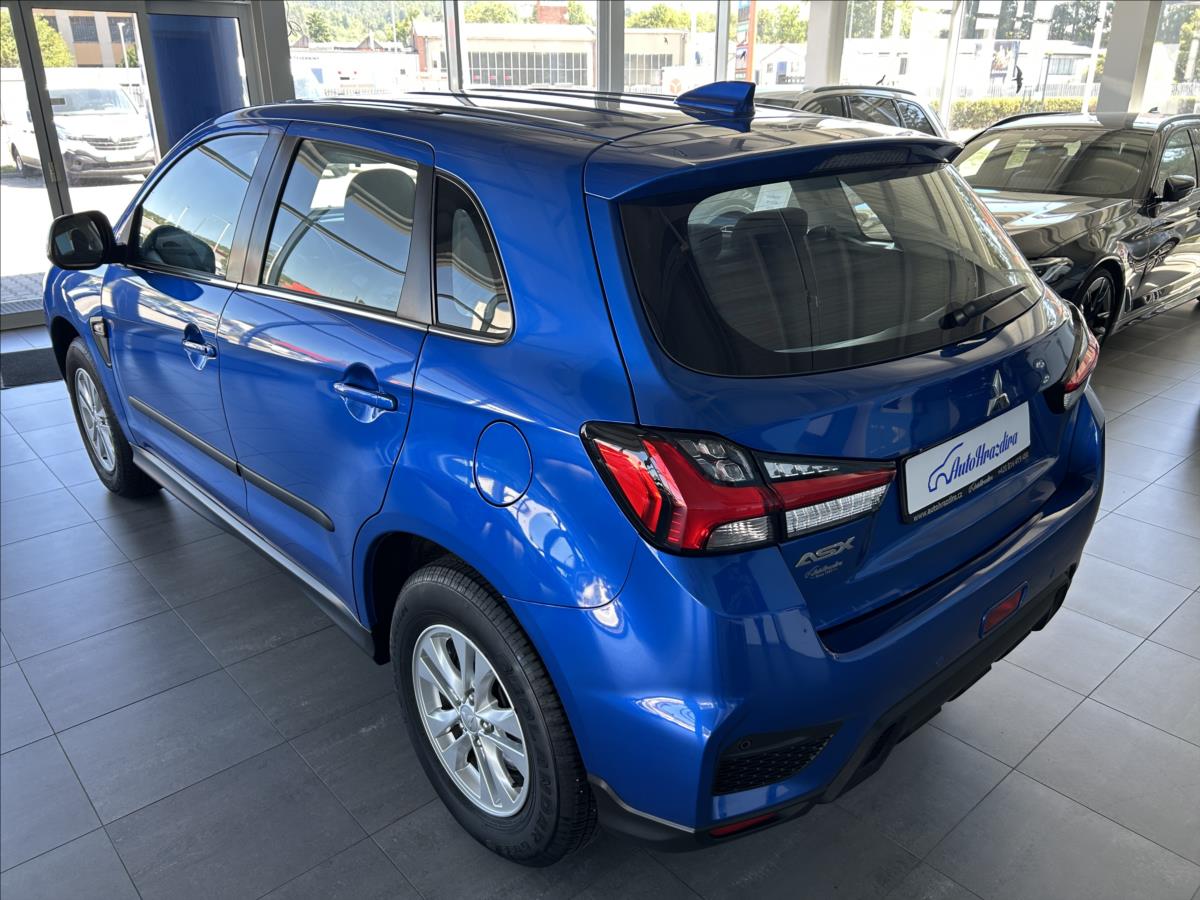mitsubishi-asx-2-0-110kw-cr-1-majitel-serviska - 3