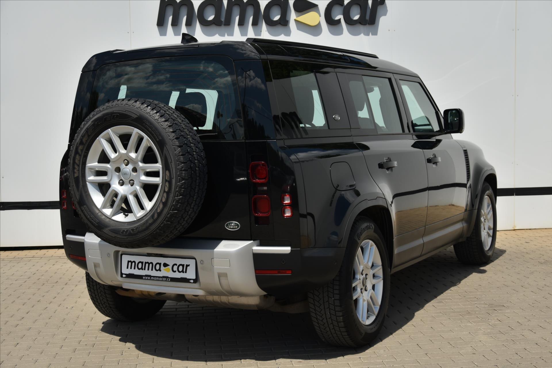 land-rover-defender-p110-3-0d-221kw-cr-dph - 6