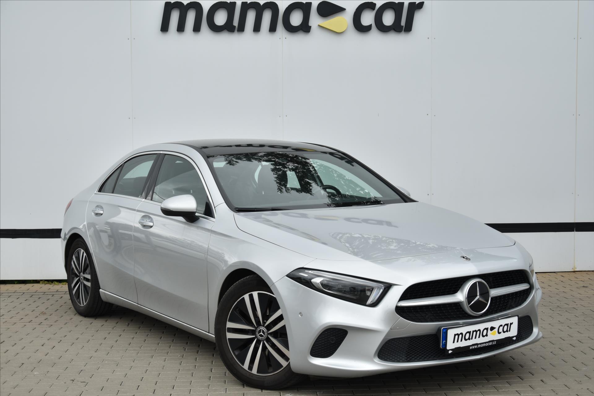 Mercedes-Benz Třídy A 250i 165kW NAVI PANORAMA ČR
