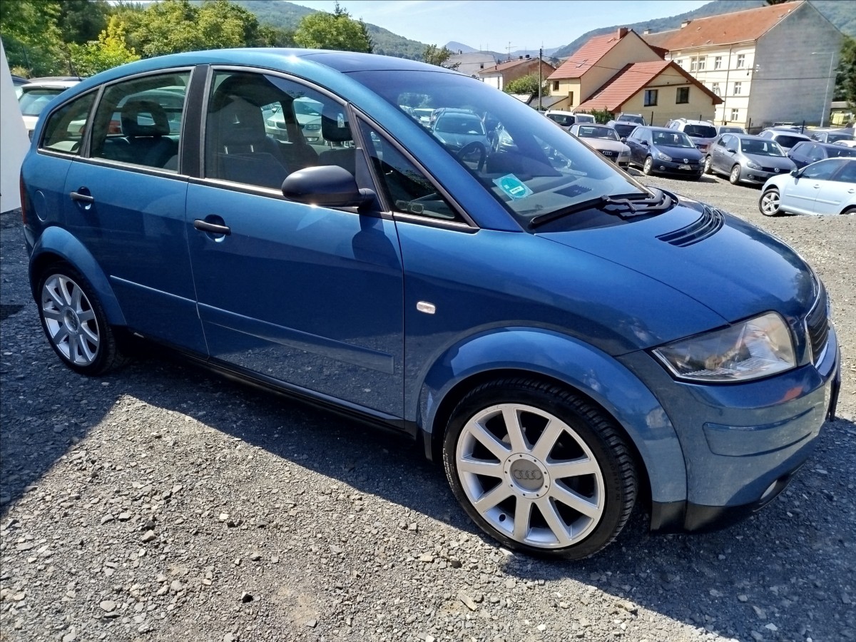 audi-a2-1-6-i-81-kw-panorama-klimatronic - 7