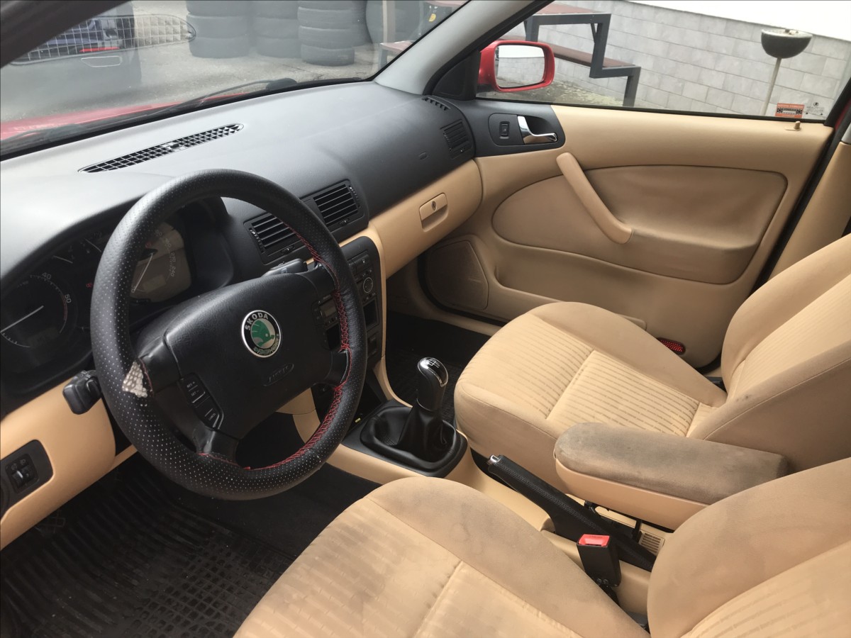 skoda-octavia-1-9-tdi-66kw-combi - 7