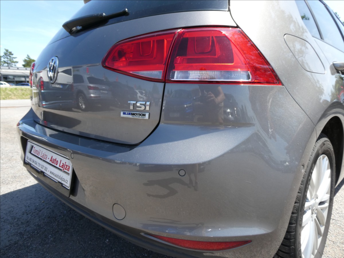 volkswagen-golf-1-2-tsi-63kw-cup-2-majitel - 9
