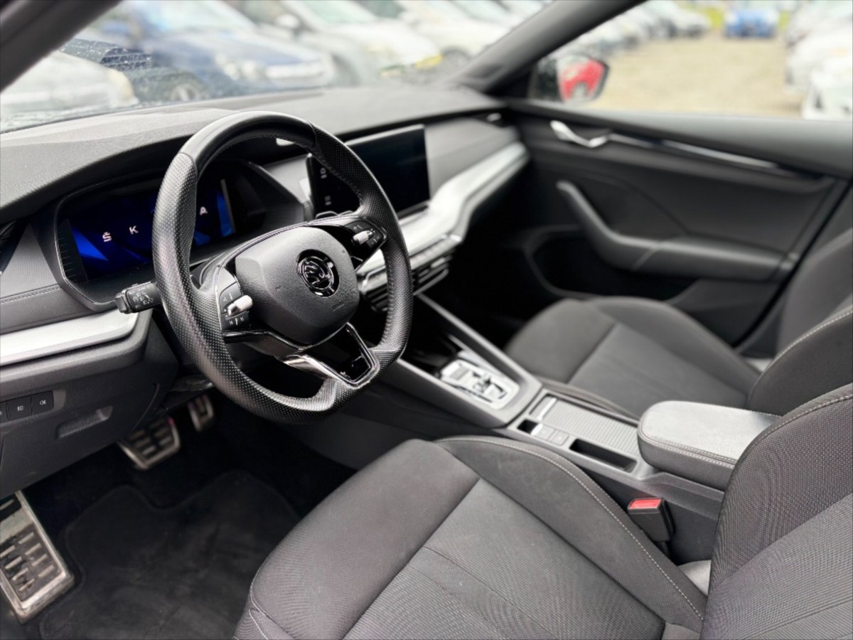 skoda-octavia-2-0-tdi-combi-sport-line-dph - 5