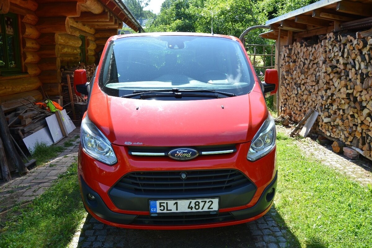 Ford Tourneo Custom 2,0   92kW,8 míst, 1. majitel
