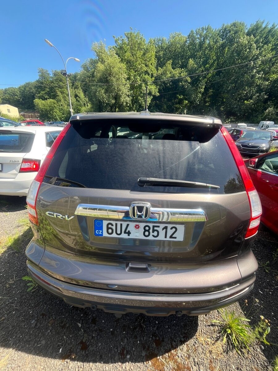 honda-cr-v-2-2-i-ctdi-4x4-2011-automat - 3