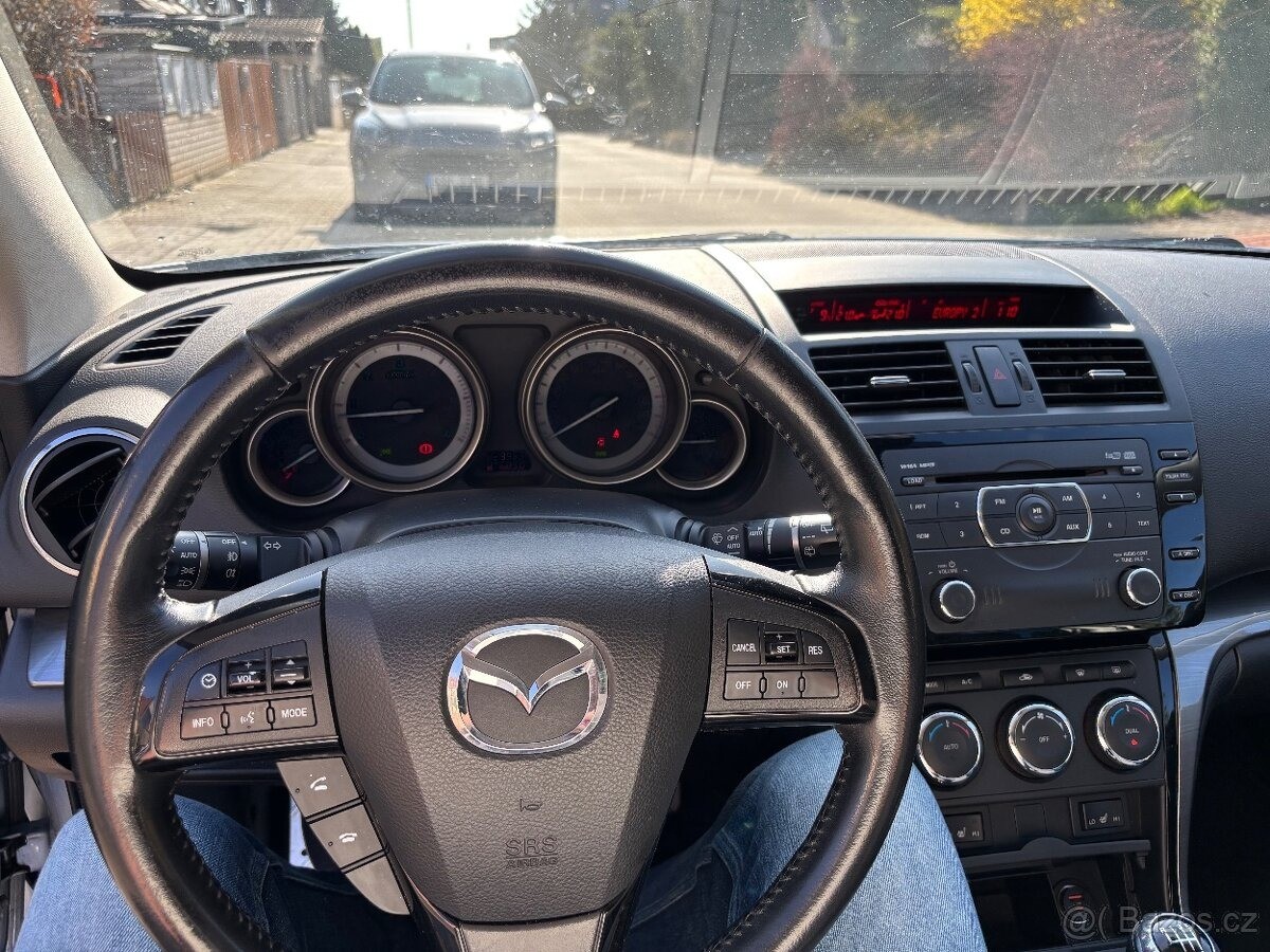 mazda-6-2-2-diesel-2012-120kw - 3