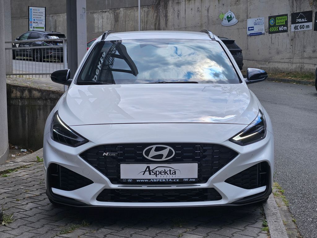 hyundai-i30-1-6-t-gdi-110kw-n-line-1-maj - 7