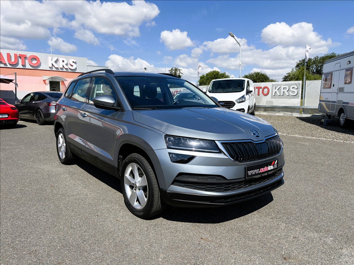 Škoda Karoq 1,0 TSi85KW, Jen64000Km! LED,Temp,TZ,..