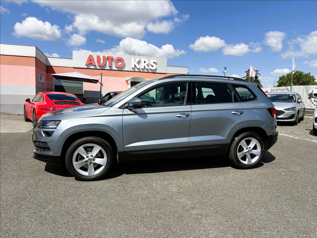 skoda-karoq-1-0-tsi85kw-jen64000km-led-temp-tz - 9