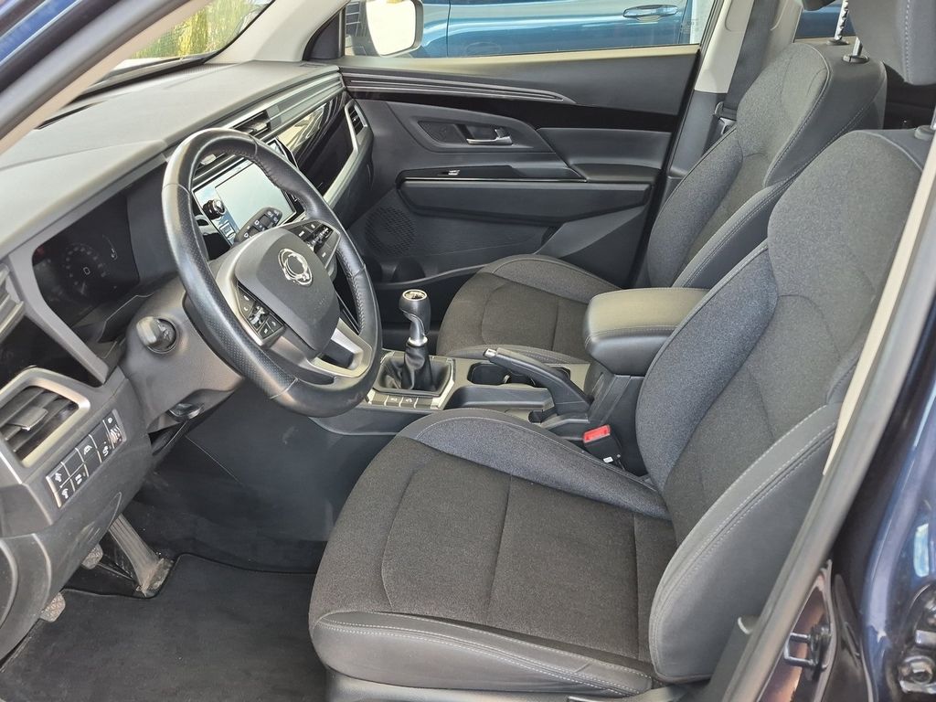 ssangyong-korando-1-5-turbo-e-xgi-120kw-le-eco - 9