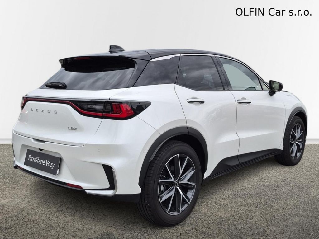 lexus-1-5hev-4x4-cool-advanced-premium - 1