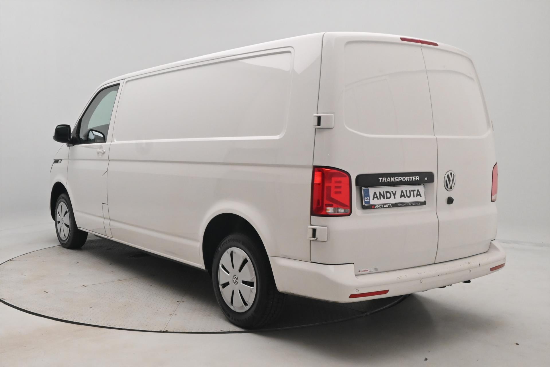 volkswagen-transporter-2-0-110kw-ac-dsg-navi-zaruka-az-5-let - 6
