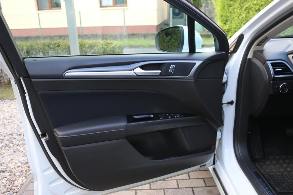 ford-mondeo-2-0-132kw-tdi-cr-4x4 - 9