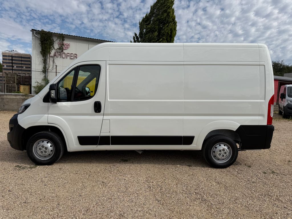 peugeot-boxer-2-2bhdi-103kw-l2h2-1-maj-cz - 1