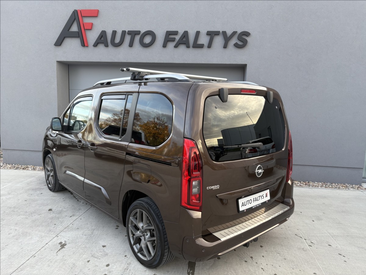 opel-combo-1-2-i-81-kw-life-panorama-cz - 3