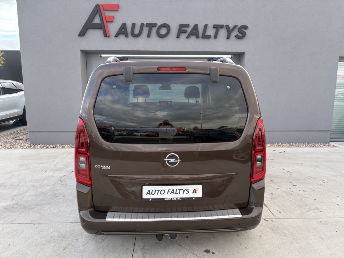 opel-combo-1-2-i-81-kw-life-panorama-cz - 5