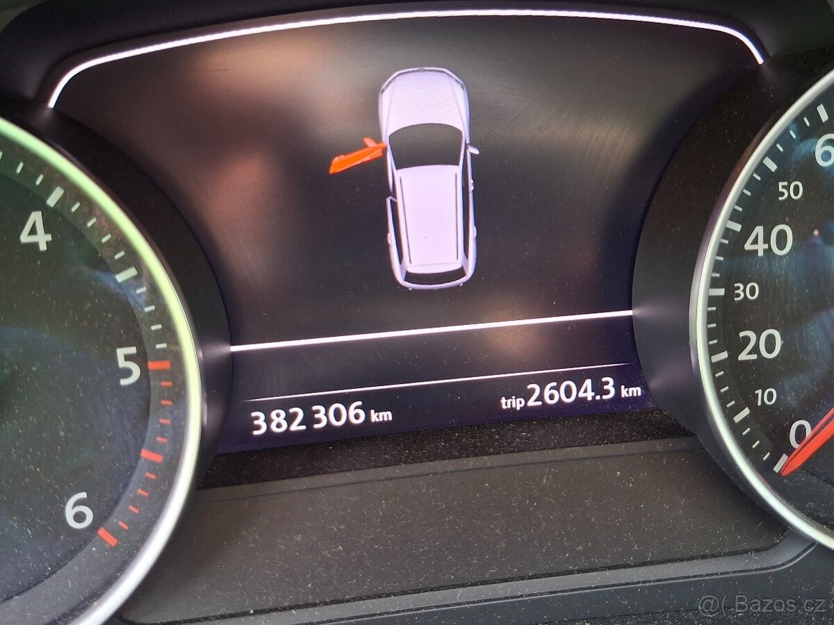 volkswagen-touareg-4-2-prodam - 2