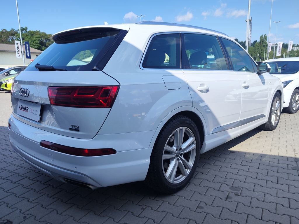 audi-q7-3-0-tdi-200kw-s-line-cr - 4