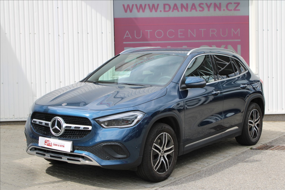 Mercedes-Benz GLA 1,3 200 1.majitel CZ zánovní