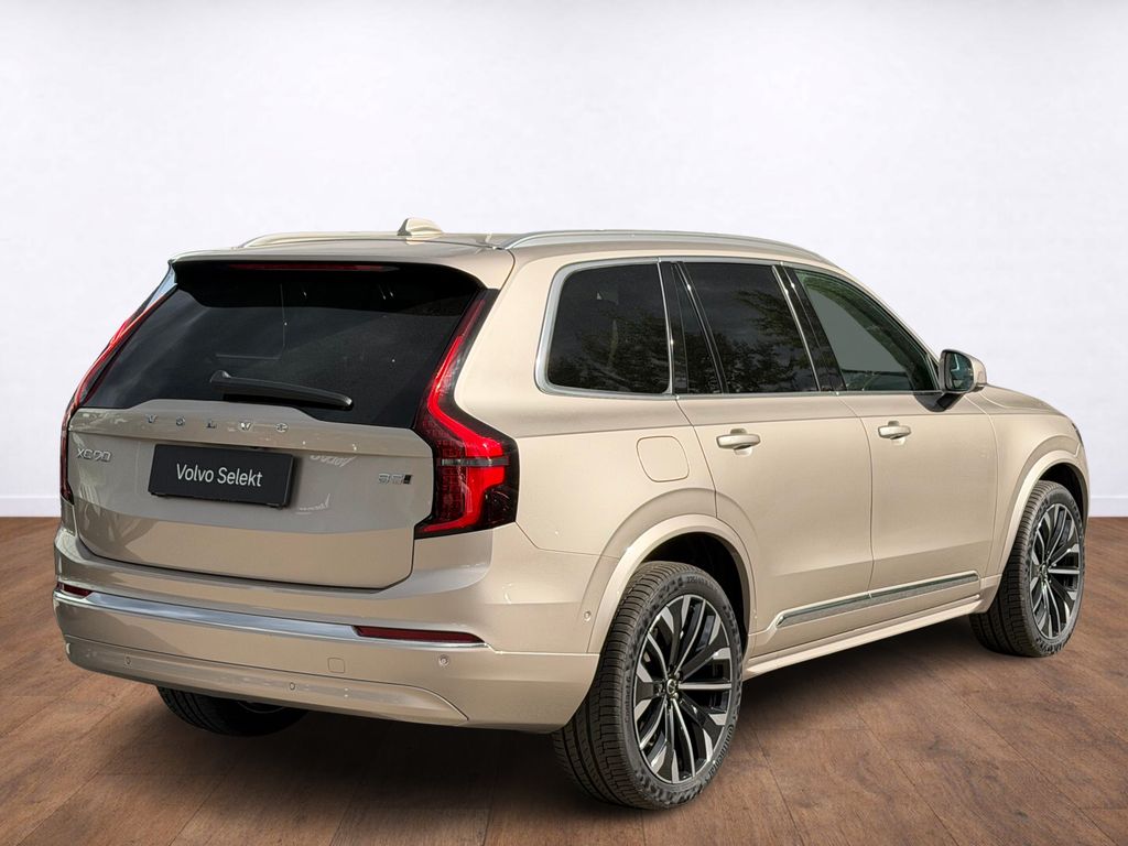 volvo-xc90-plus-b5-360-vzduch - 4